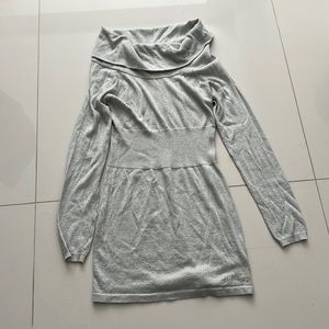 Cute a little sparkly dress that is L but is more like M or S